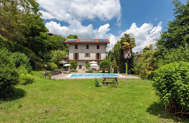 Frey apt. 1 + Frey apt. 2 at Lake Orta with garden and pool