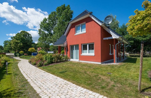 Frida - Family vacation home, WLAN free, sauna, fireplace, 6 persons
