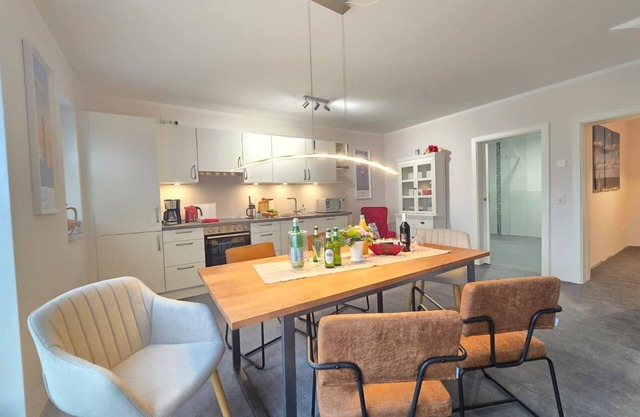 Friesenkate Backbord - Herzlich Willkommen in Unserem Brandneuen Ferienhaus, dem Perfekten