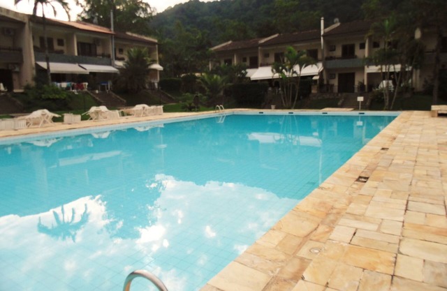 FULL LEISURE CONDOMINIUM 4 POOLS, 5 SQUARES, CANTINA, FIELD FUT.