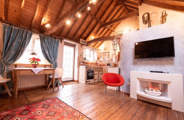 Full of style and character with a spacious loft feeling – Snow Cottage