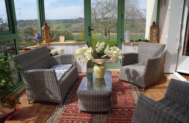 FULL VIEW OF THE BAY OF DOUARNENEZ, 1KM FROM THE BEACH, HAVEN OF PEACE, GARDEN
