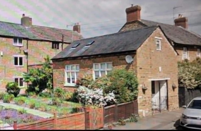 Fully Detached Cottage House Loddington Kettering