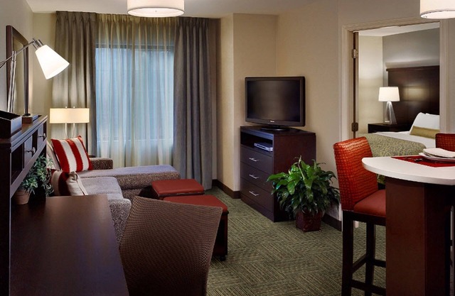Fully Equipped Suite | Outdoor Pool + Free Breakfast + Fitness Center