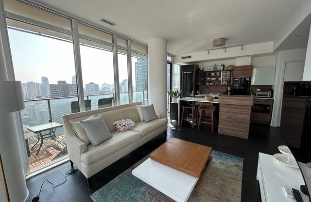 Fully Furnished All Inclusive Executive Super Bright & Spacious Corner Suite