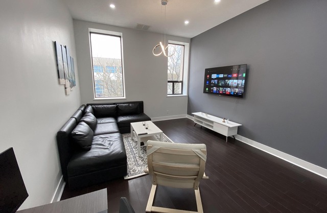 Fully Furnished. Central Financial District. Completely Renovated.