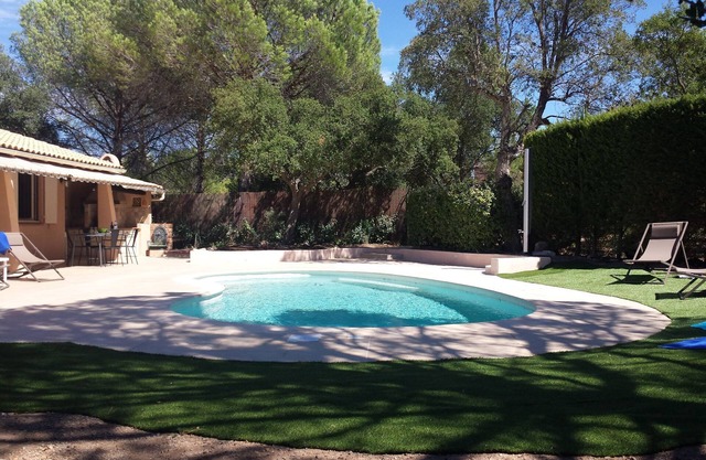 Fully private house with swimming pool with view on Esterel -10% 23.08 to 20.09