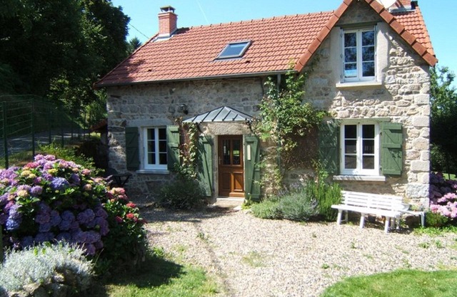 fully renovated traditional farm house - Arfeuilles - Montagne - Auvergne