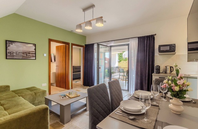 Fulop Panzio-Green Parasol Apartment, Révfülöp, Hungary