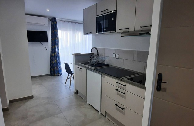 Furnished and equipped studio near the city center