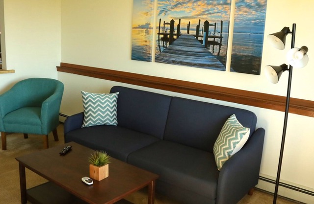 Furnished Apartment - Long & Short Stay in Lamberton MN
