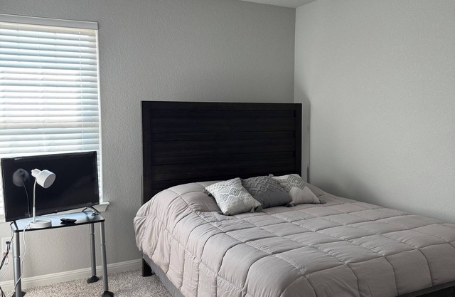 Furnished clean newly room. No pet, smoking or party