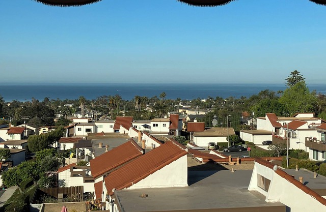 Furnished Ocean View 2-bed Condo Located in San Clemente Minutes to the Beach!
