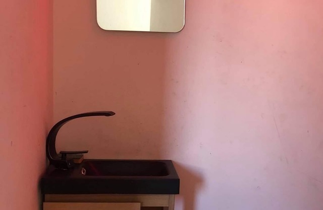 Furnished studio 10min from Paris! Communal garden, free indoor parking