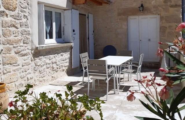 Gîte 4 Pers. Calme et Campagne à Moins de 10 Minutes des Gorges de L'ardèche