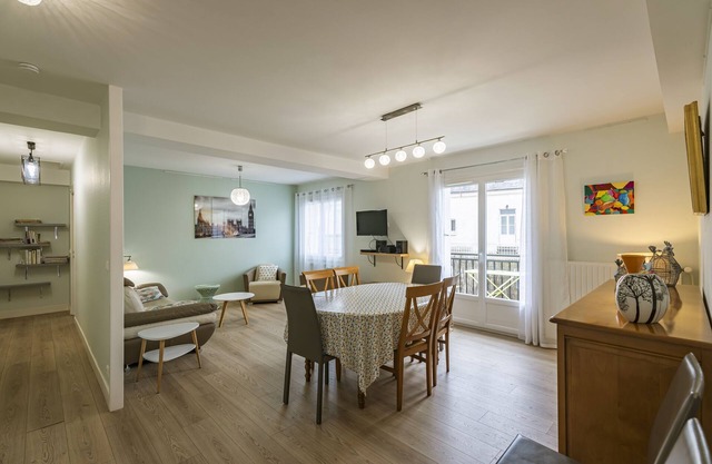 Gîte-Agnés Sorel-Superior-Ensuite-Balcony