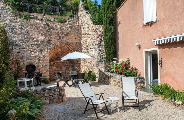 Gîte au Ventoux in Villes-sur-Auzon