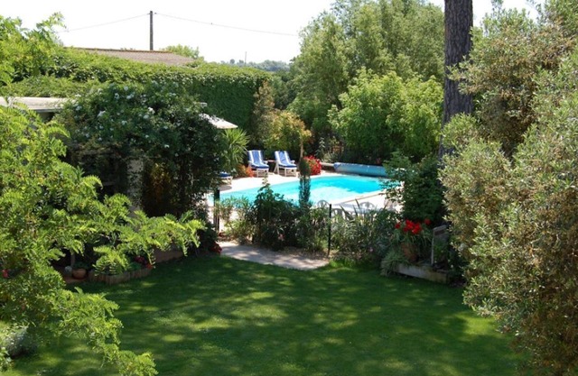 Gîte "bali" - Appartement Entier Dans Mas Camarguais