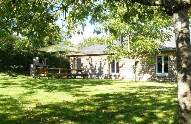 Gîte de charme Alpes Mancelles: confort, nature, activités plein air, 50% remise canoë-kayak - FR-1-410-224