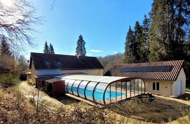 Gîte de Charme en Pierre au Calme Avec Piscine Couverte Chauffée