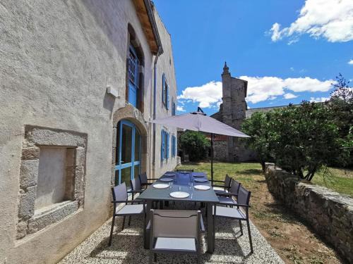 Gîte de groupe le Val d'Allier 15 personnes Saint-Haon Haute-Loire Lozère Auvergne