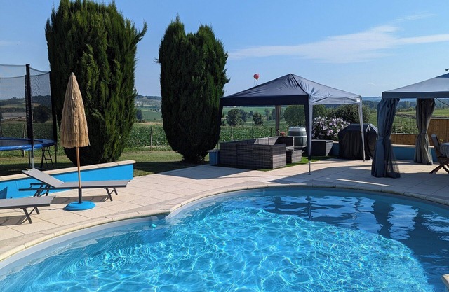 Gîte du Silence - Stylish gîte in beautiful French countryside