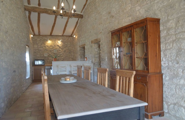 Gîte Fermette spacious cozy French farmhouse