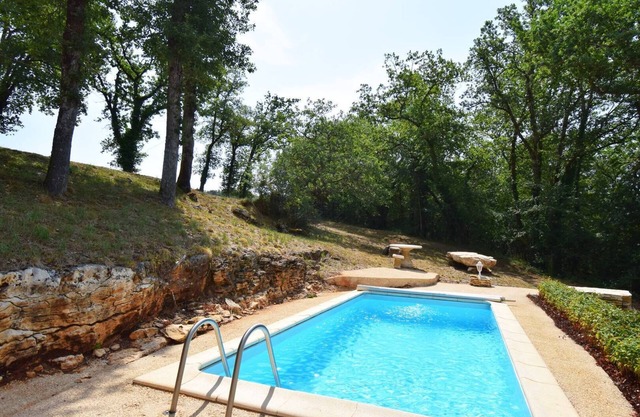 Gîte Le Châtaignier avec piscine privée proche Dordogne