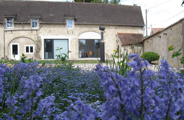Gîte HG2M - Pondichery - dans parc de sculptures - in a sculpture park