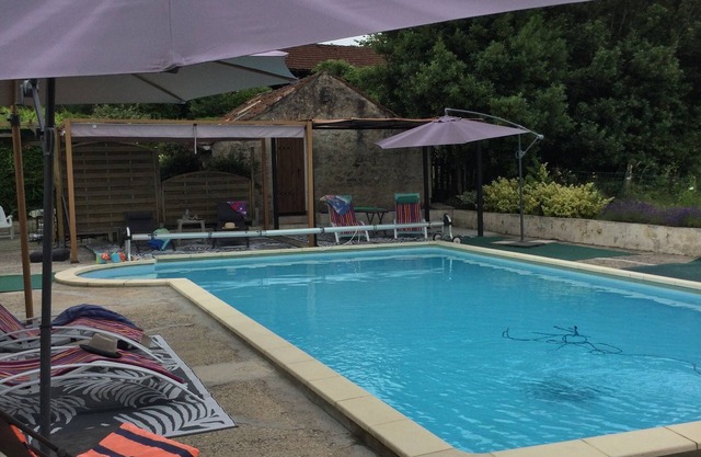 Gîte la Grande Ourse 80m2 Avec Piscine au Calme à la Campagne Sans vis à vis