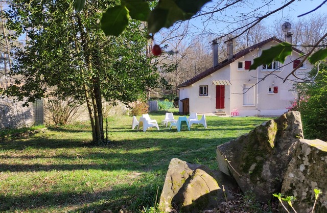 Gîte La Rochetine (forêt des 3 pignons)