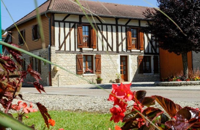 Gîte Radonvilliers, 5 pièces, 10 personnes - FR-1-543-88