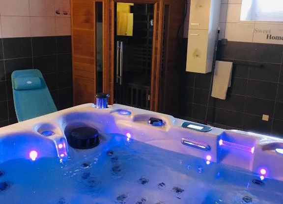 Gîte Spa Sauna Piscine CÔTÉ VERGER Merxheim Alsace