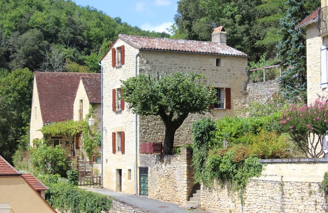 Gabarier's house in the historic heart of the medieval village of La Roque Gageac