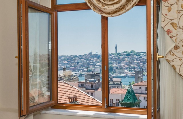 Galatower Hotel