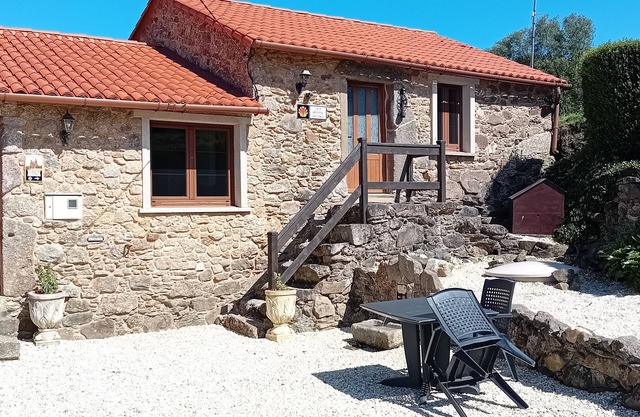 Galician Vintage Stone Cottage for 2 people