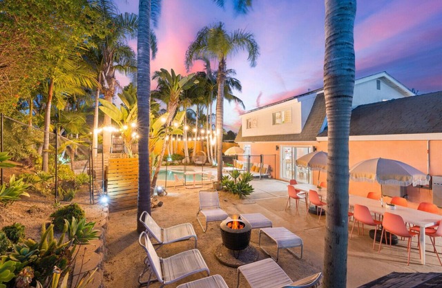 Game Lover’s Paradise: Pool, Hot Tub & Arcade