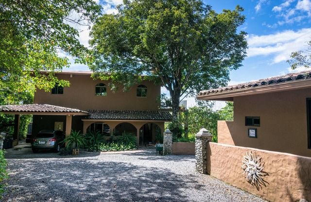 Garden Apartment at The Hacienda