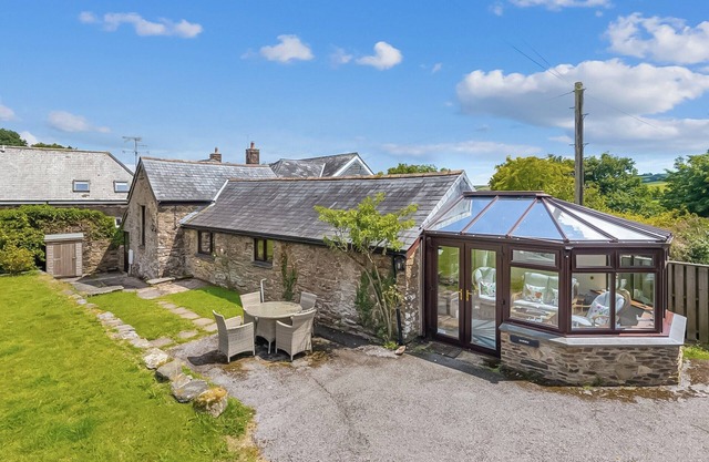 GARDEN COTTAGE - CP28