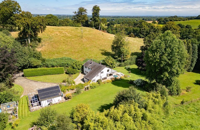 Garden Cottage - Luxury Cottages