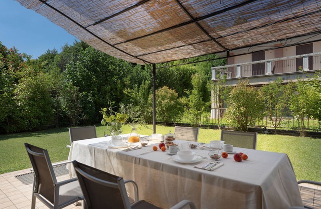 Garden house 3 bedrooms 9 bed garage wifi Gardase (CIR 017164-CNI-00010)