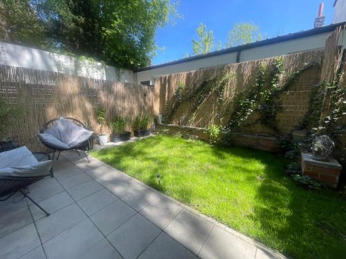 Garden Place Apartment
