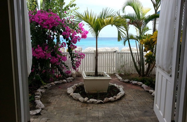 Garden - Sea views