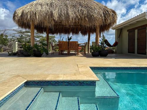 Garden Terrace Menas Authentic Wellness Eco