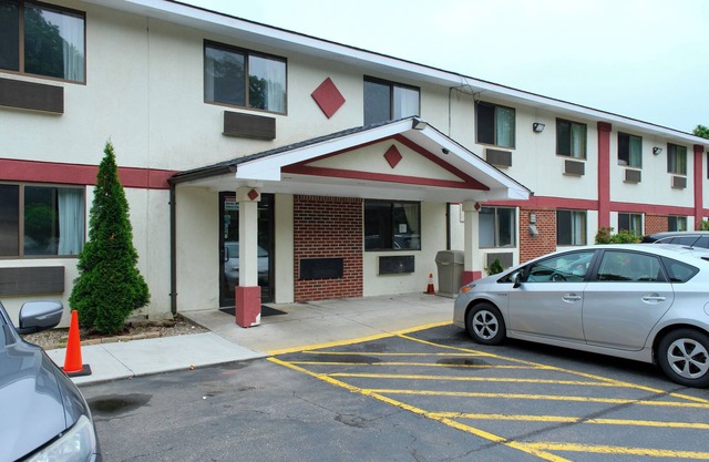 Gardner Inn