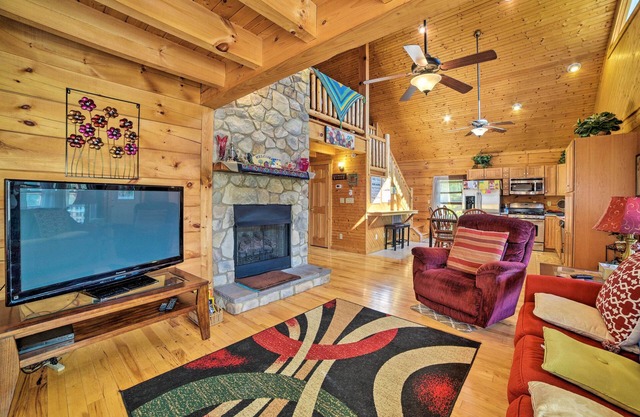 Garnerland in Luray Pet-Friendly Cabin w/Porch