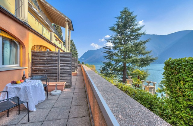 Gelsomino Apt. 5 Front Lake, Castagnola (Lugano), Switzerland