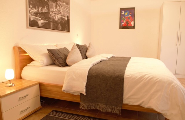 Gemütliche Ferienwohnung am Lüsenberg, Nahe Gelegen der Arnsberger Altstadt