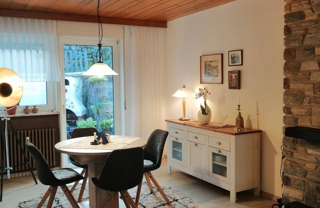 Gemütliche, Ruhige Ferienwohnung in Waldreicher Umgebung , 30 km bis Heidelberg