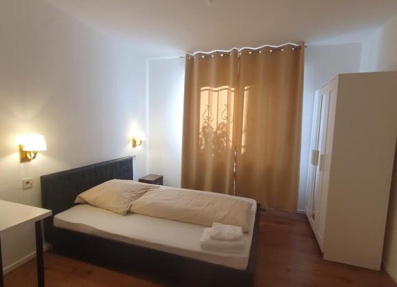 Gemütliches Privatzimmer an der Uniklinik Mainz. Sehr zentral